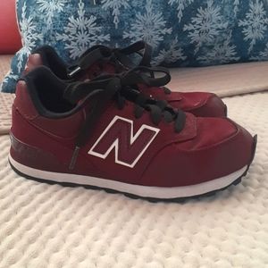 New Balance 574 | Kids 13.5 | Burgundy Black White